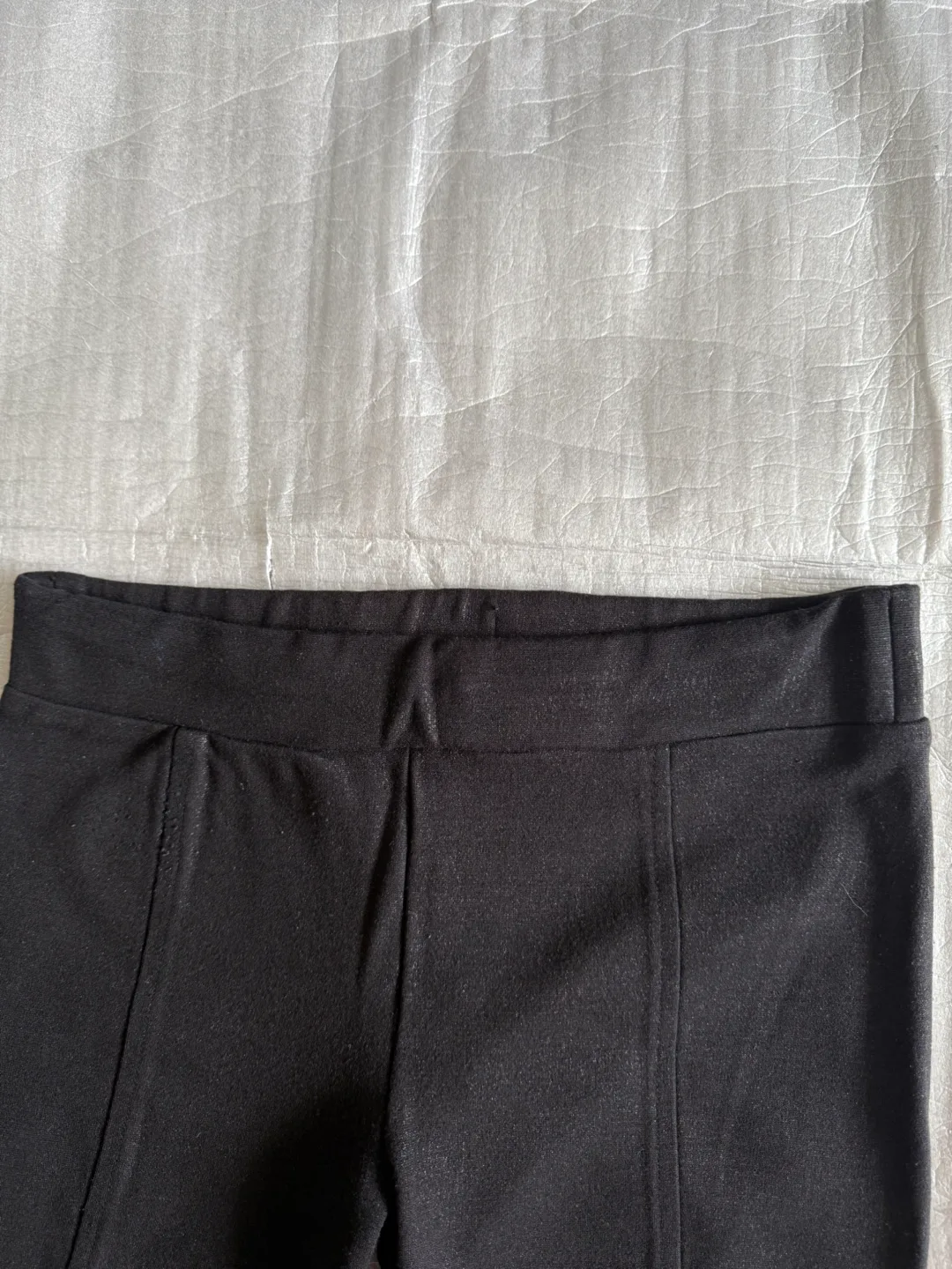 Woman’s Leggings - Size 4 (Good quality & condition) image indicator(5)