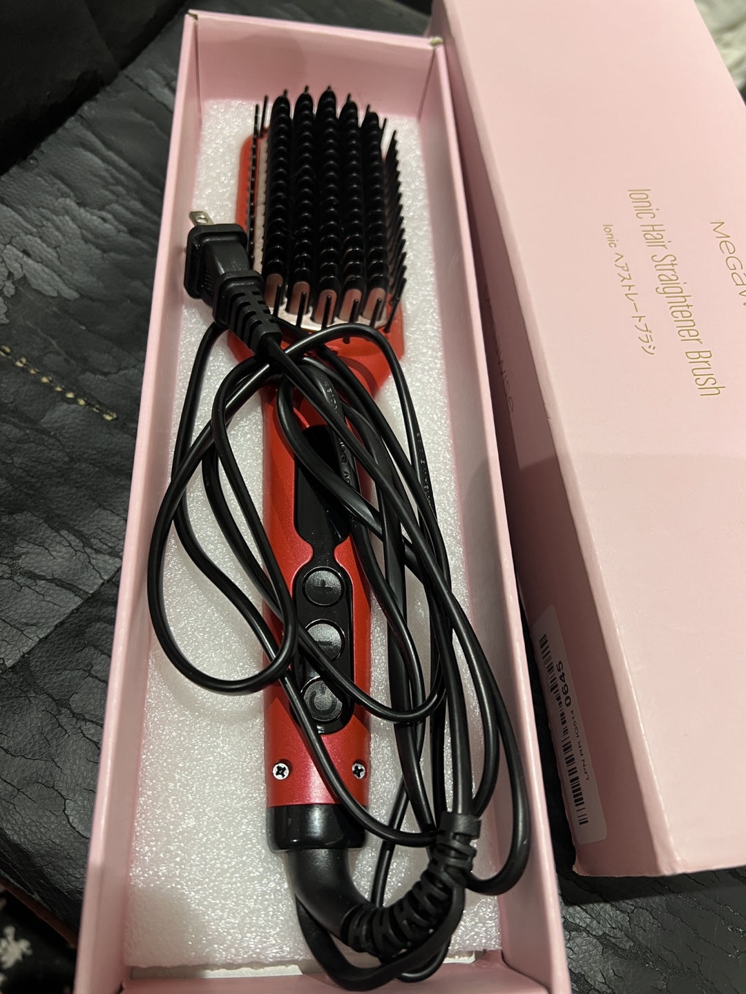 Megawise Ionic Hair Straightener Brush - photo 2