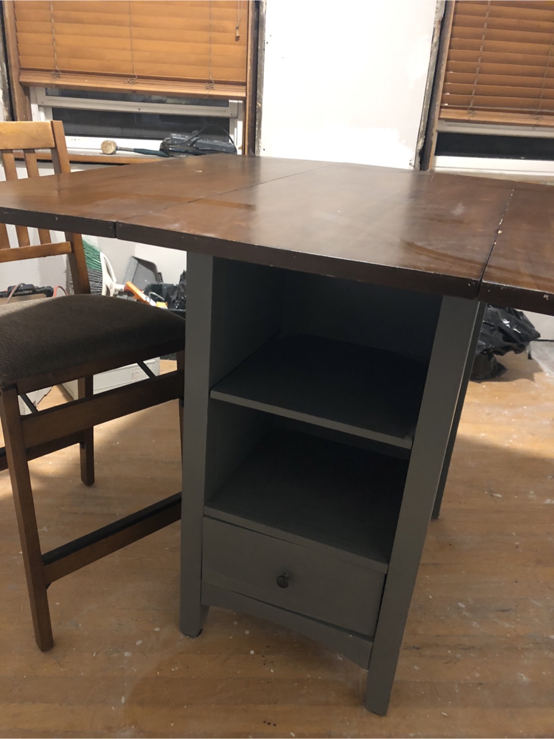 Folding kitchen/dining room table with 2barstools - photo 2