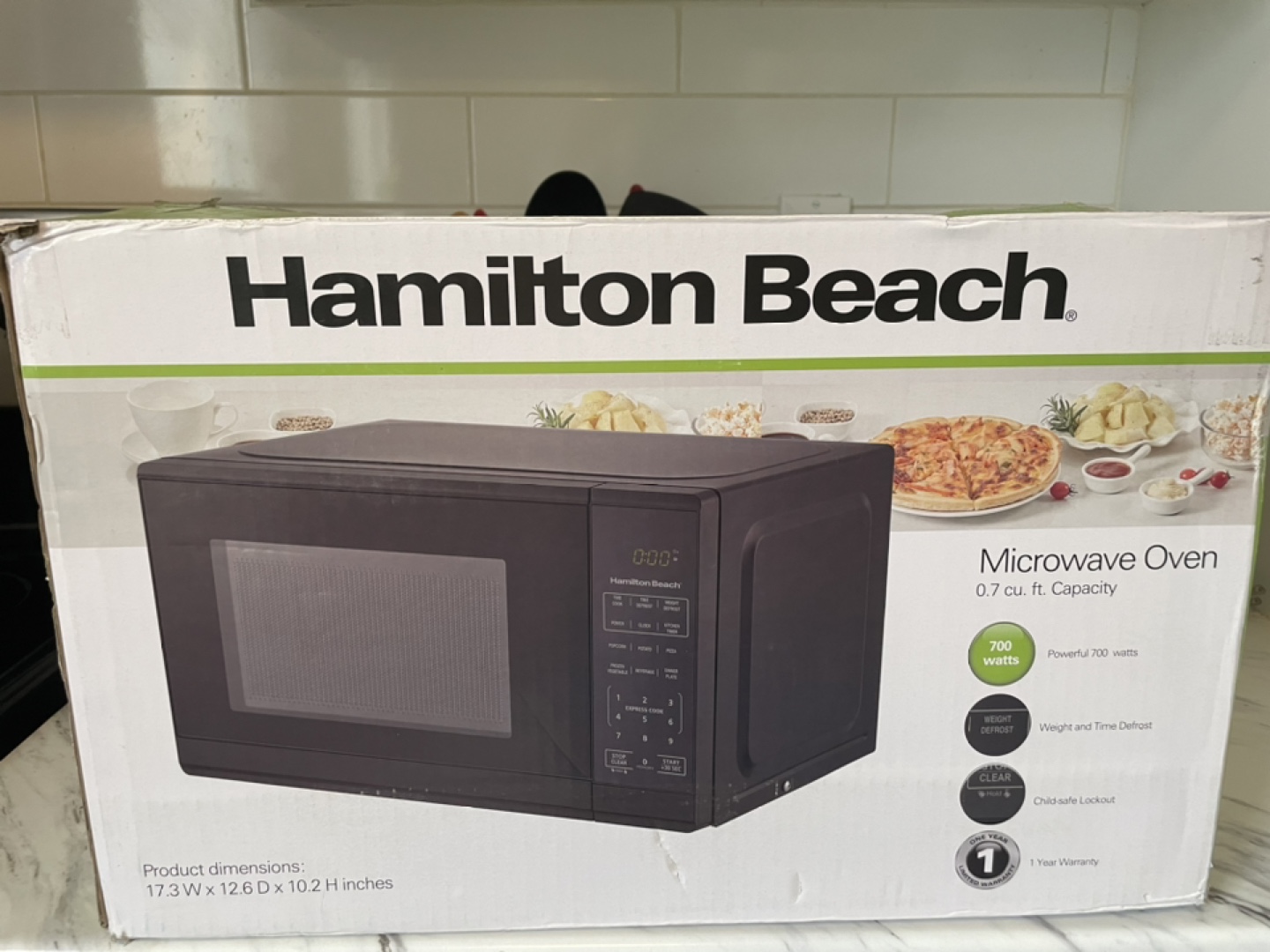 Hamilton Beach 0.7 cu ft Microwave Oven