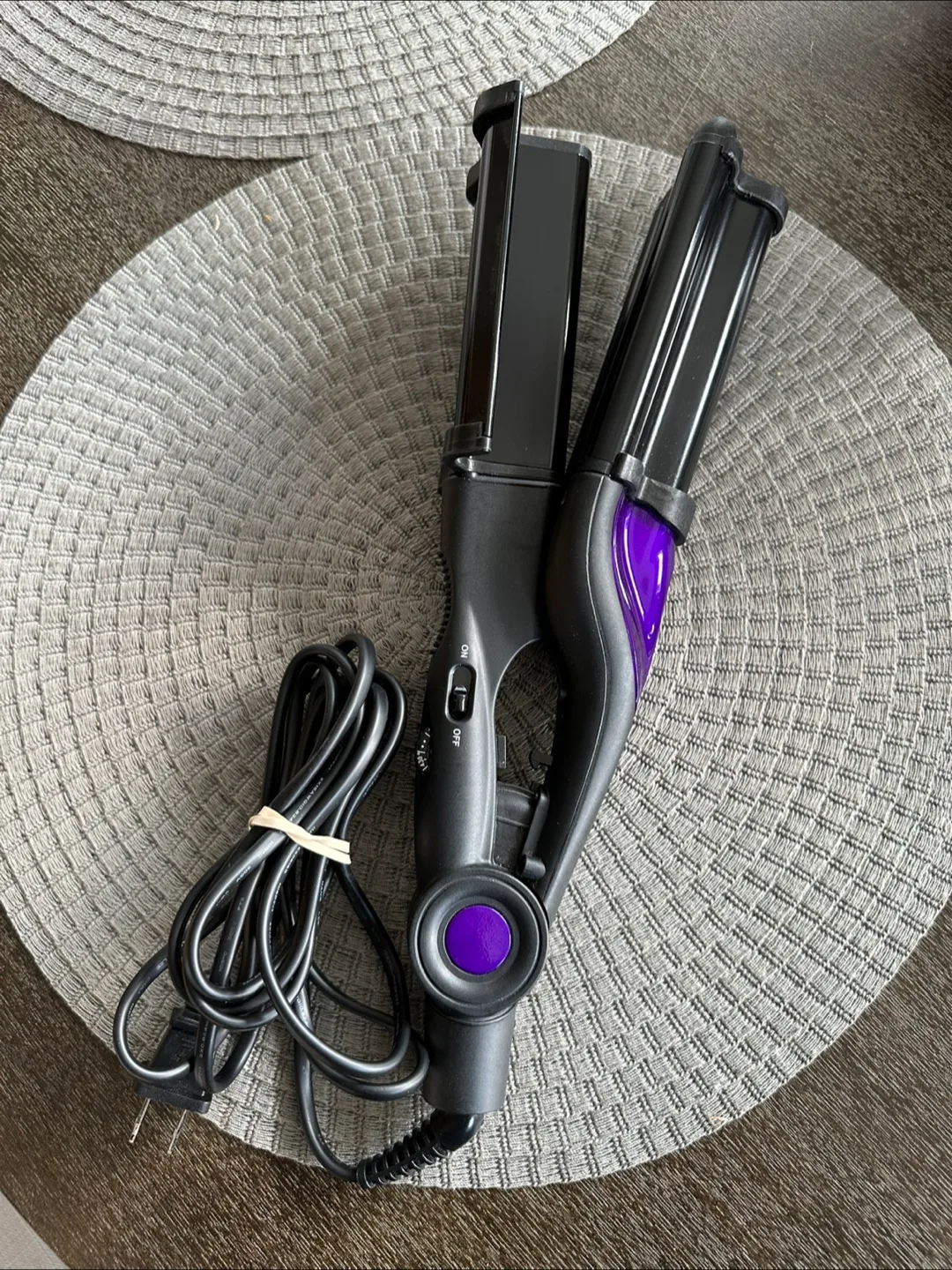 Hot Tools 3 Barrel Waver 🥕 thumbnail