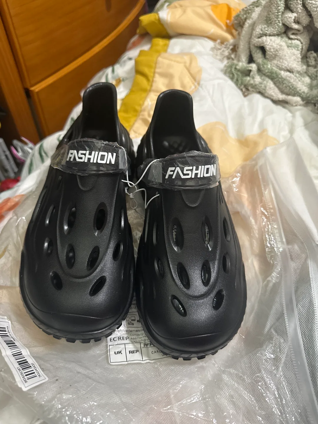 Black Fashion Clogs thumbnail