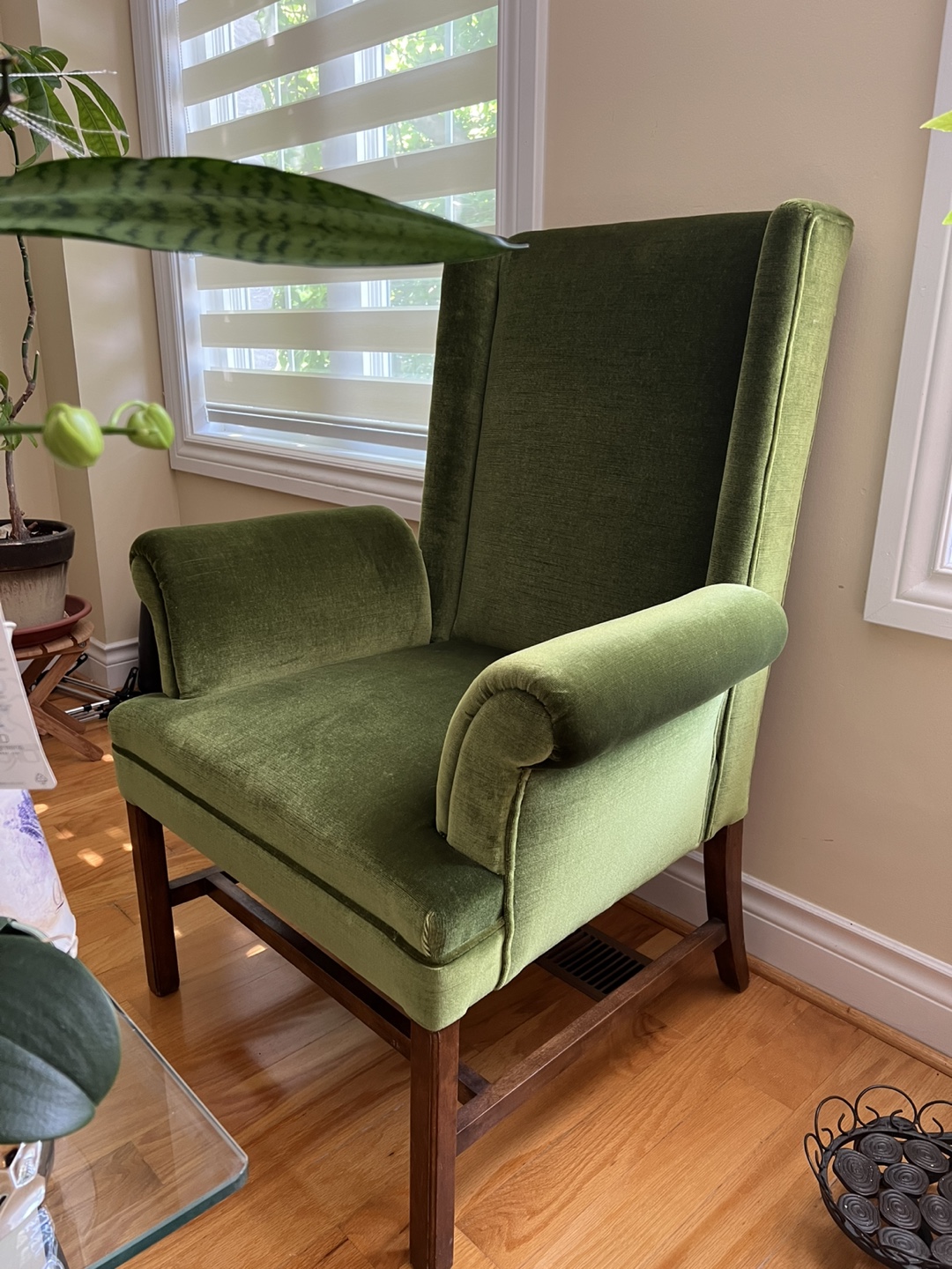 Vintage Green Velvet Armchair in pristine condition