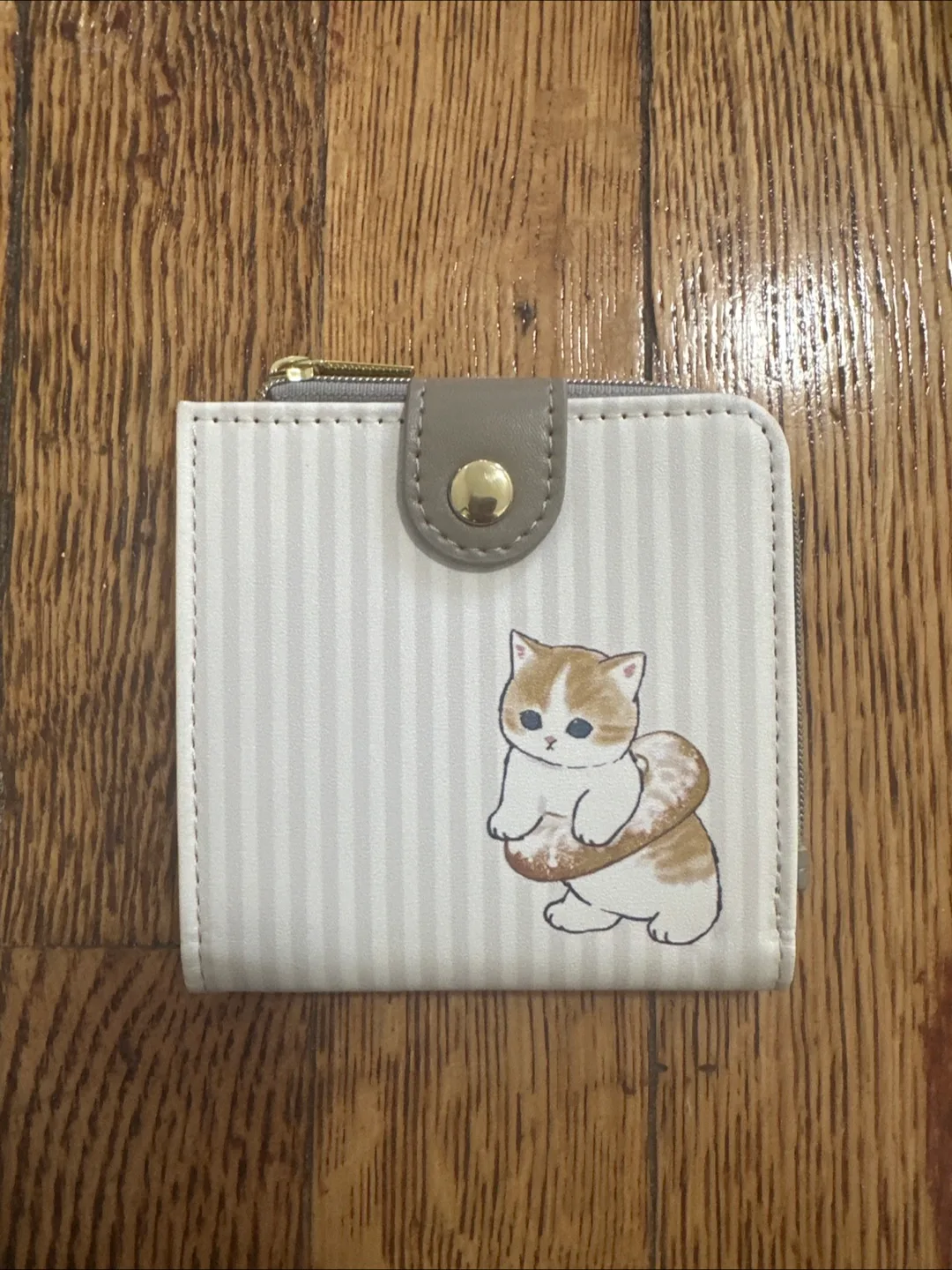 Cute Cat Design Wallet thumbnail