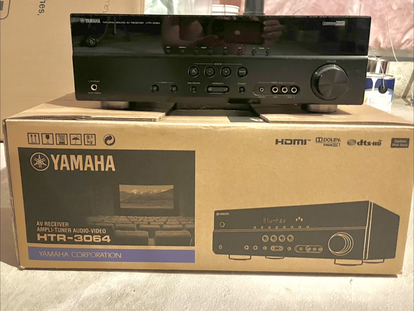 Yamaha AV Receiver - Like New!