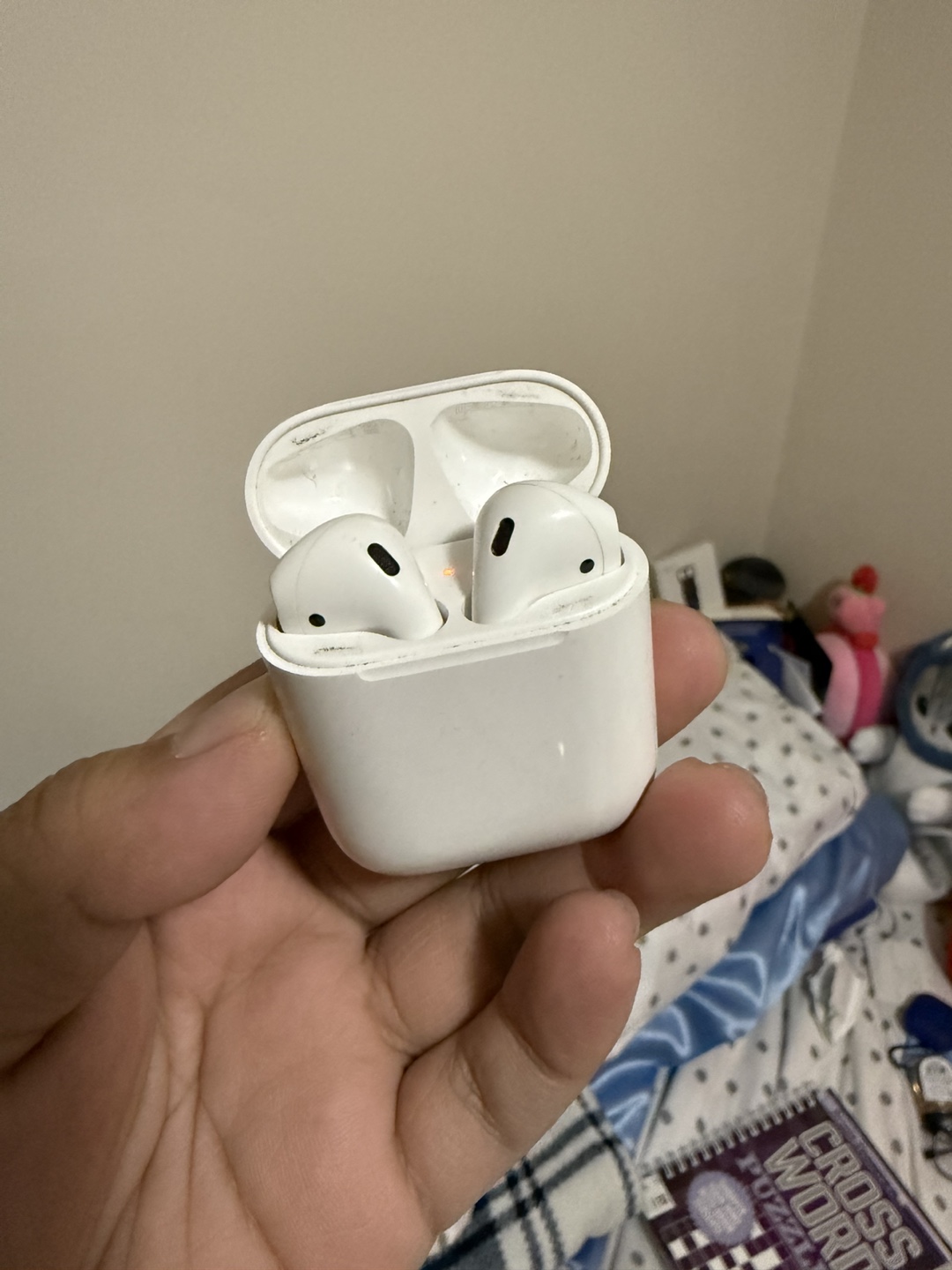Apple iPhone 12 Pro Max Gold 128 GB + Airpods 2nd Gen - photo 3