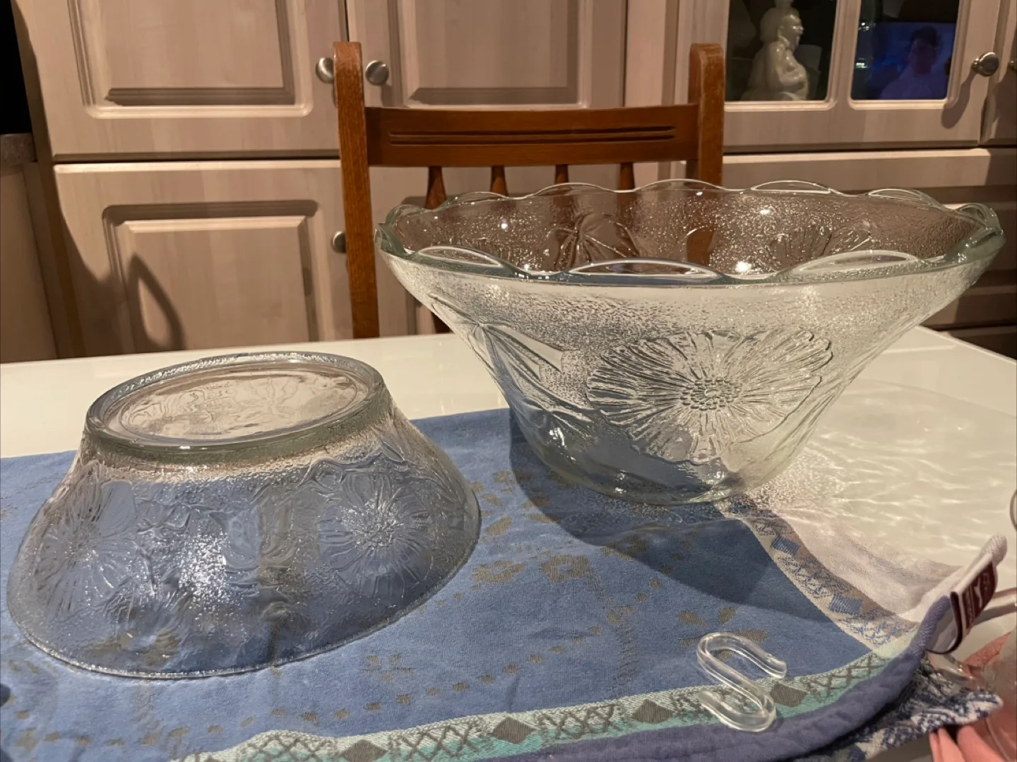 Peony 27-Piece Punch Bowl Set image indicator(3)