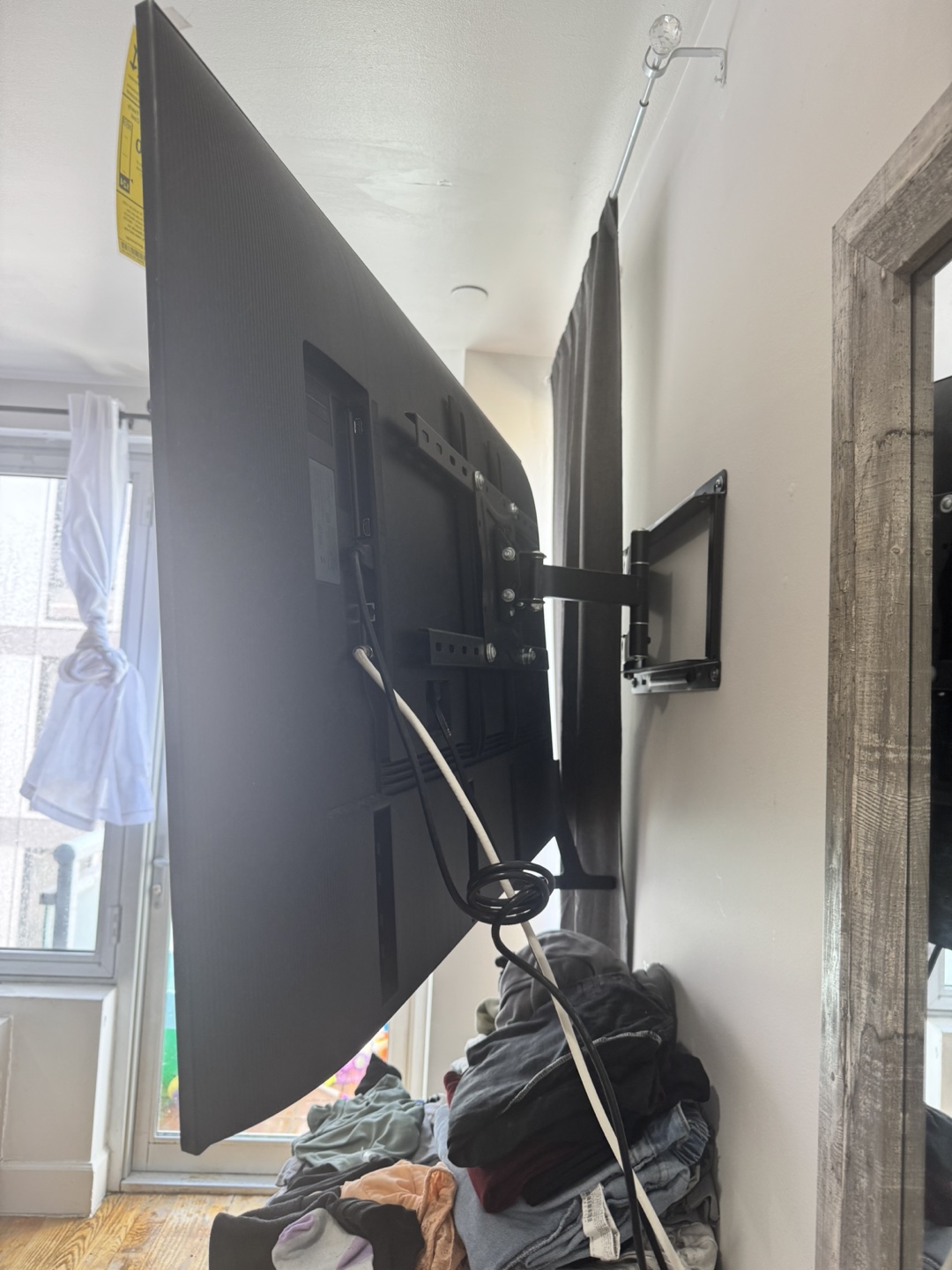 Samsung TV - photo 5