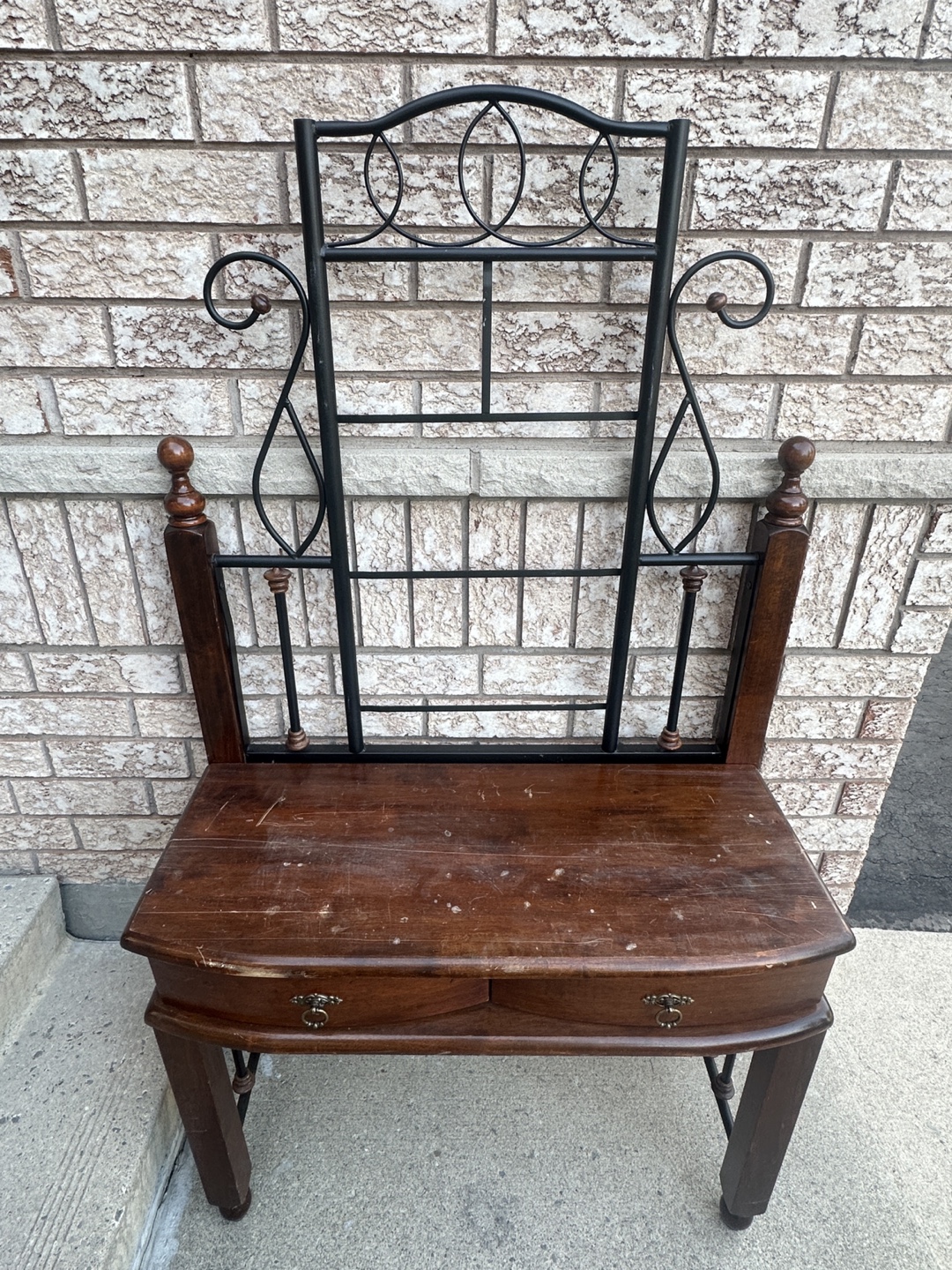 Vanity table,storage barn table,ikea entertainment cabinet