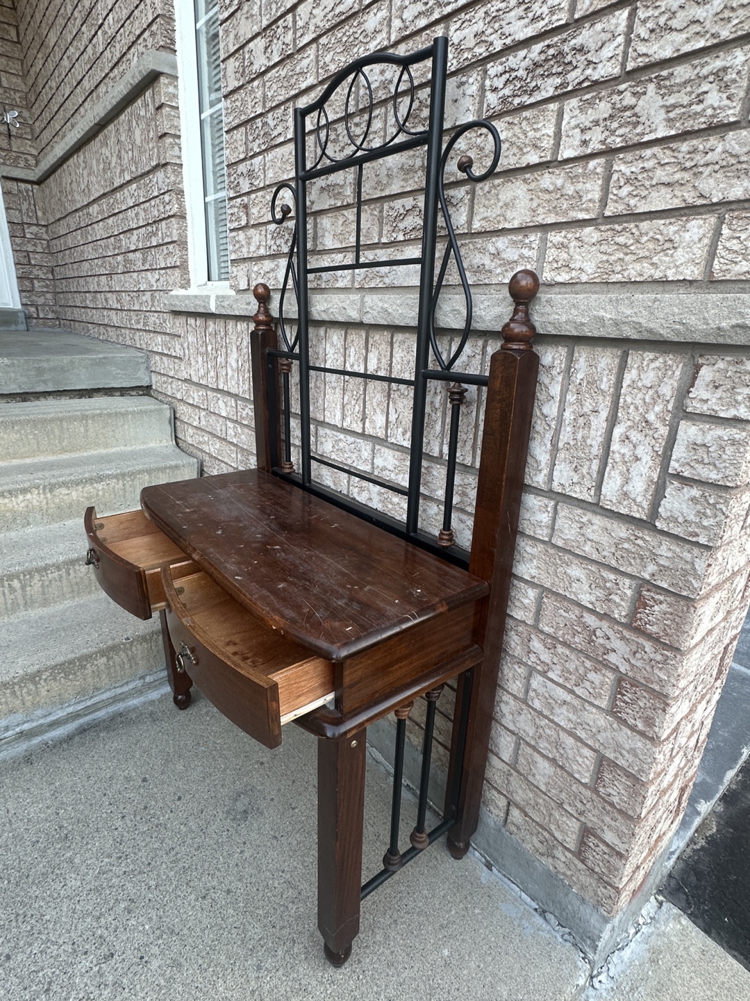Vanity table,storage barn table,ikea entertainment cabinet - photo 2