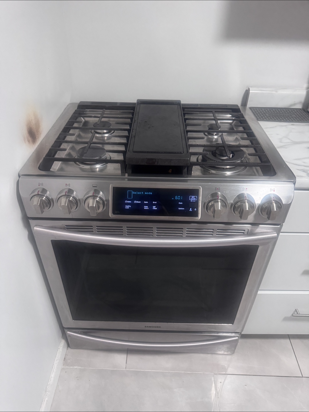 Samsung Stainless Steel Gas Range - photo 2