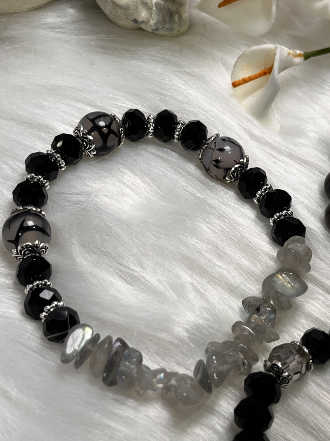 Labradorite and Dragon Vein Agate with Flower Charms Set - photo 3
