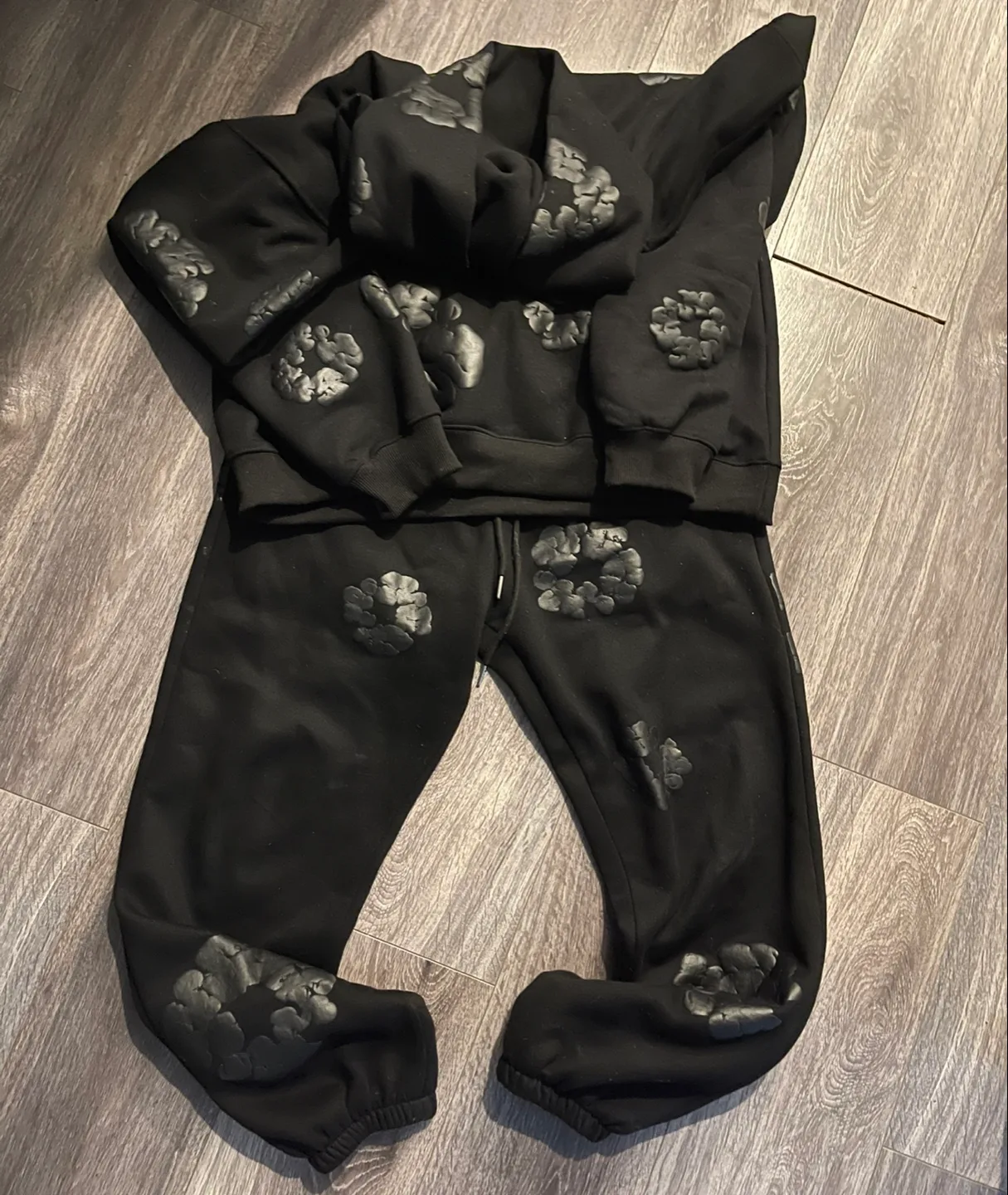 Denim tears tracksuit thumbnail