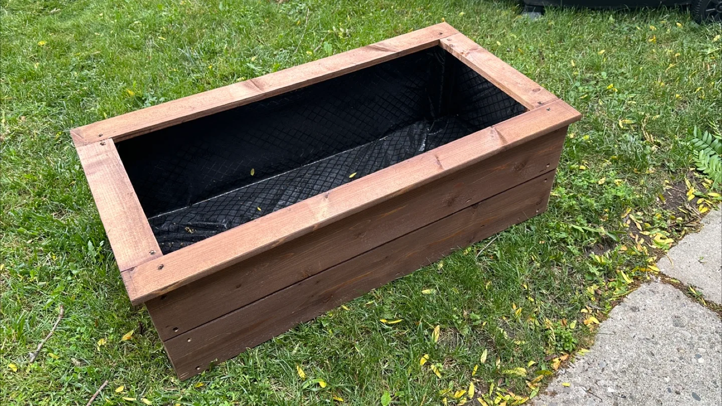 Wooden Garden Planter Box image indicator(4)