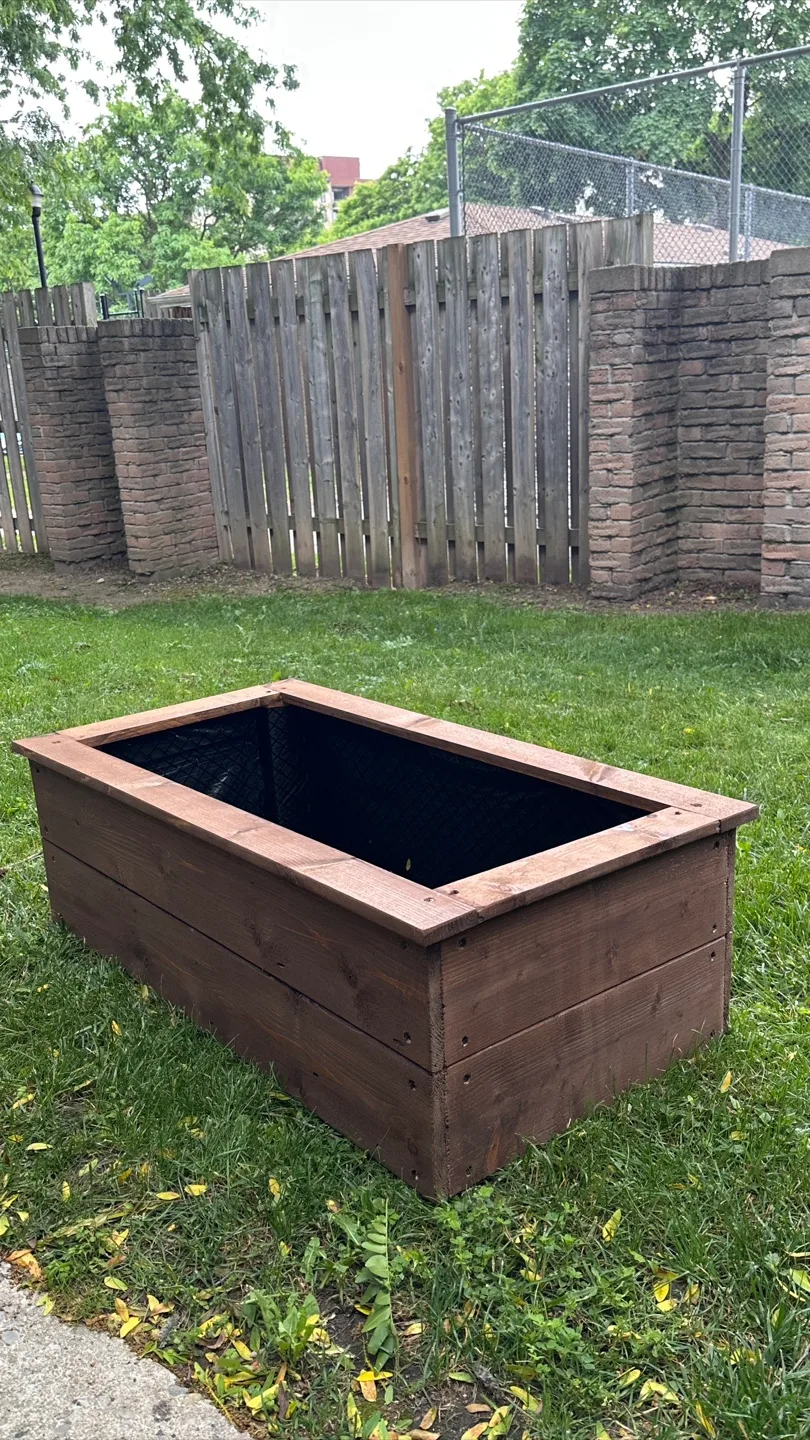 Wooden Garden Planter Box image indicator(2)