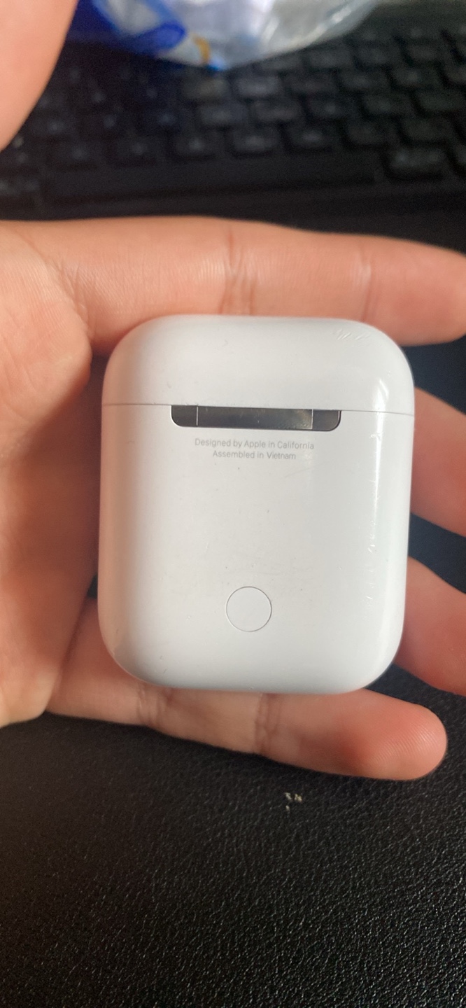 Apple AirPods 2nd Generation - photo 3