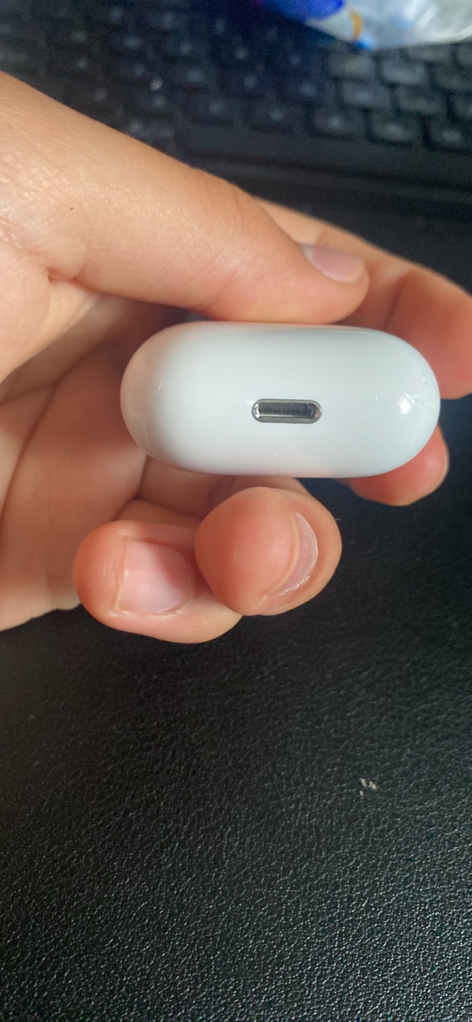 Apple AirPods 2nd Generation - photo 4