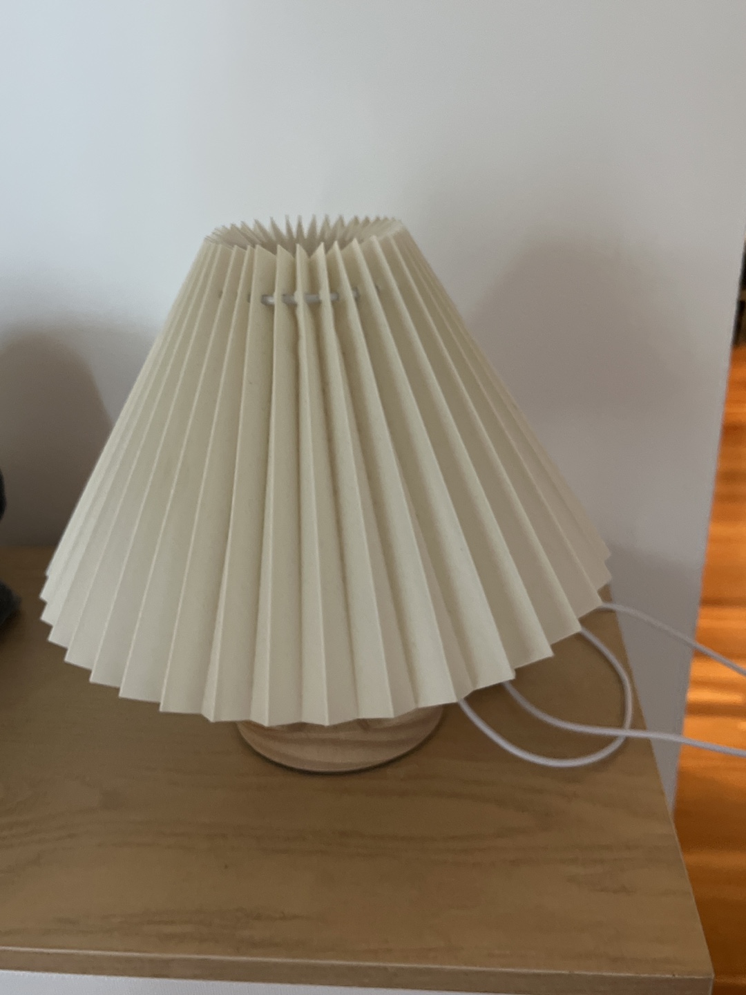 Pleated Table Lamp - Cream Colour