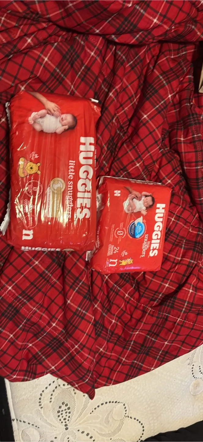 Huggies Little Snugglers Diapers newborn thumbnail