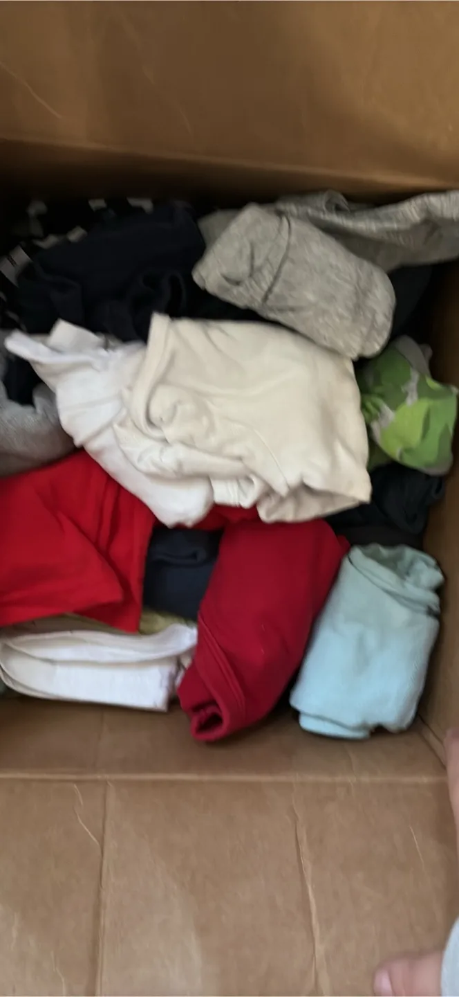 Box of 6-12 baby boy clothes thumbnail