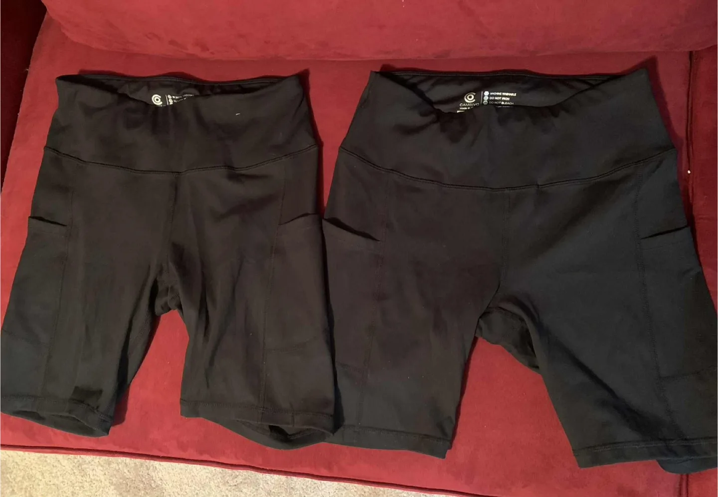 Brand new Cambivo black sports/yoga/biker shorts w/pockets image indicator(2)
