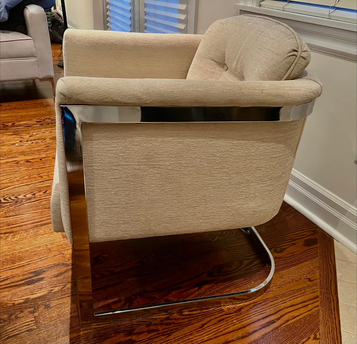 Cream Colour Accent Chair with Chrome Frame image indicator(4)