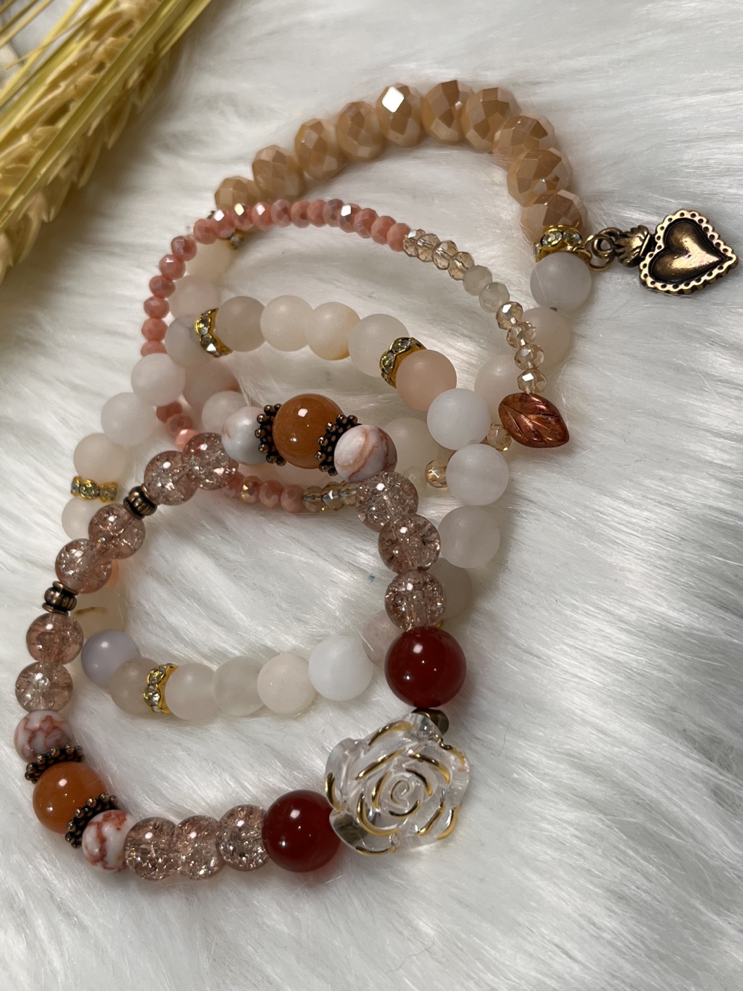 Rose and Heart Charm on Carnelian, Aventurine and Red Vein Agate - photo 4