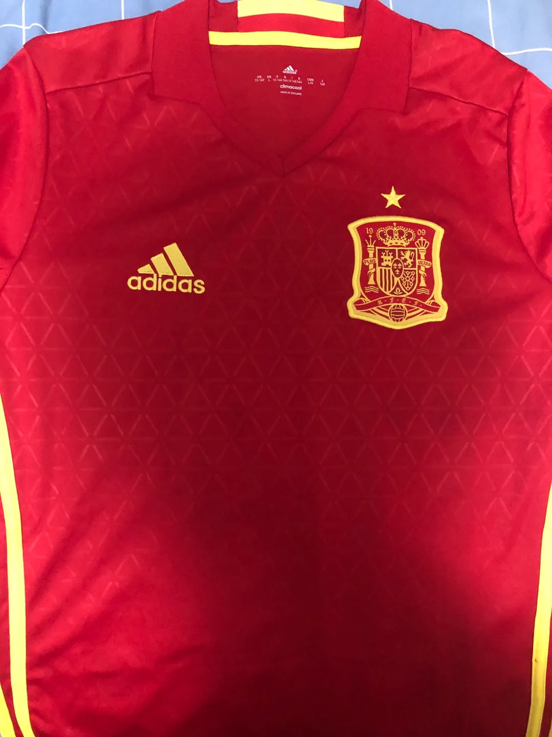Spain Soccer Jersey thumbnail