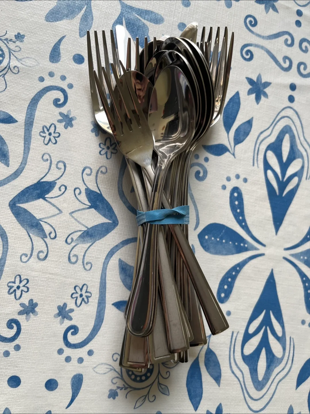Bundle of cutlery #freecycle thumbnail