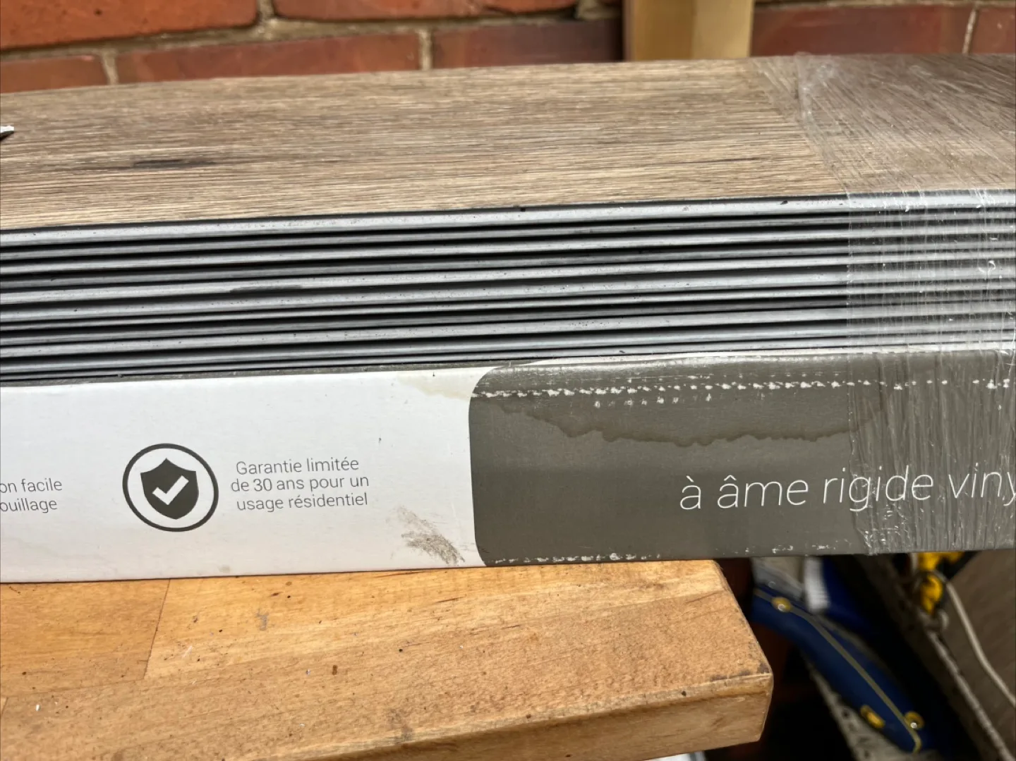 Saddle Peak Oak 6x36 Vinyl Flooring - 16 planks image indicator(2)