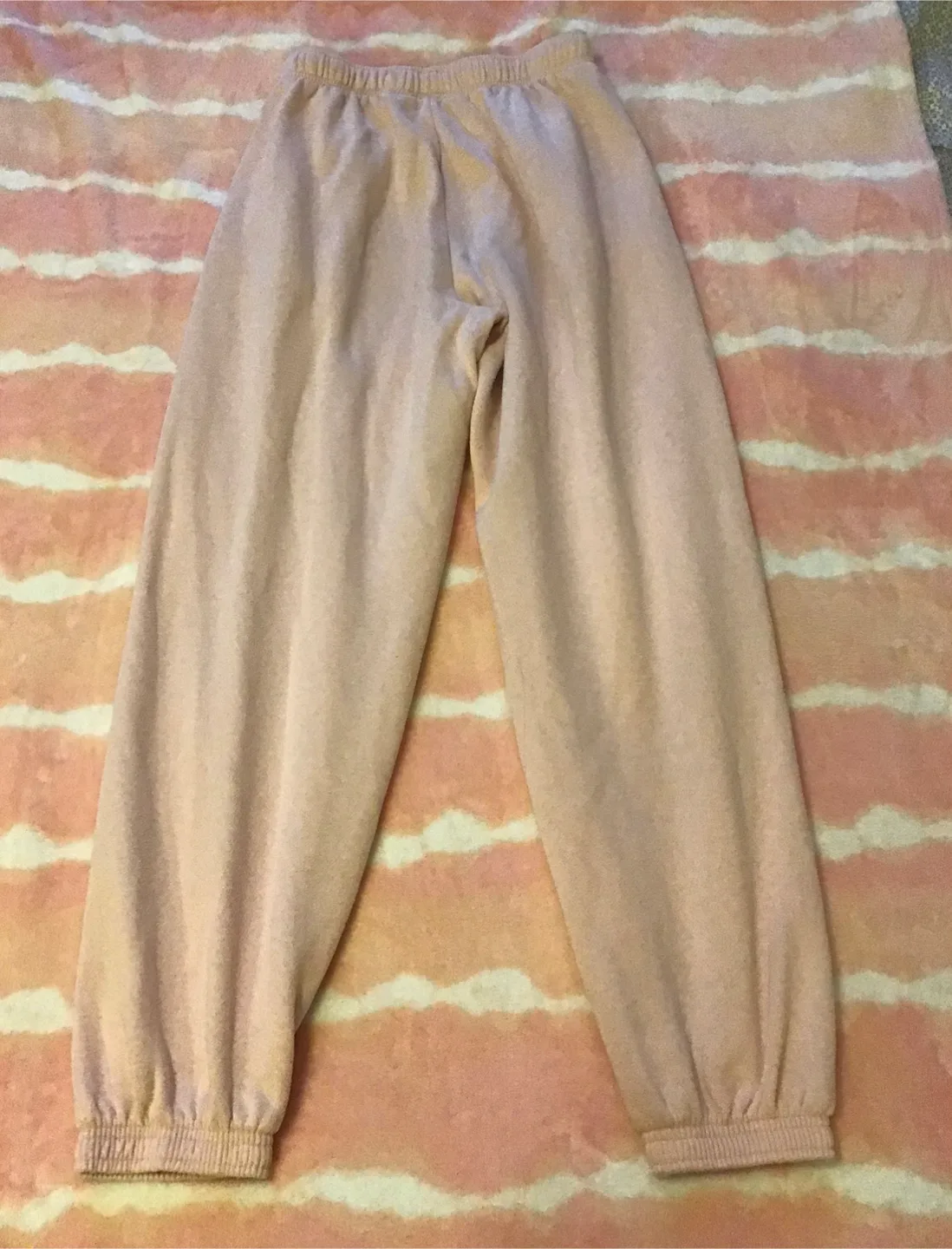 🤩 Pink Sweatpants from Bluenotes - Pink image indicator(2)