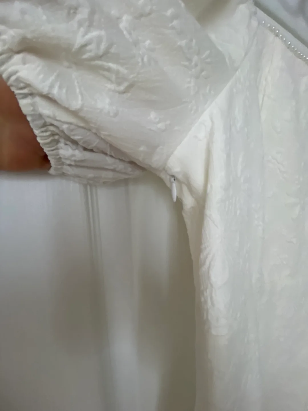 White Floral Pattern Dress image indicator(5)