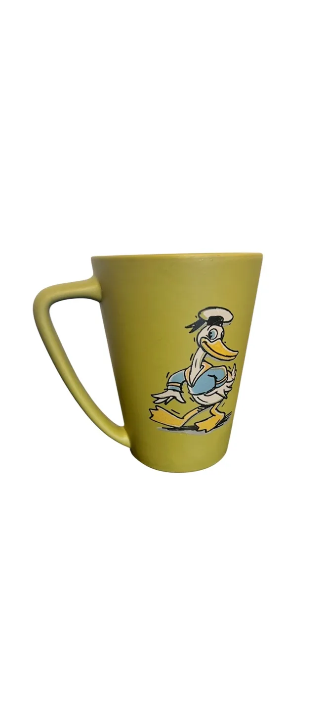 Brand new Donald Duck mug (Disney Store) thumbnail