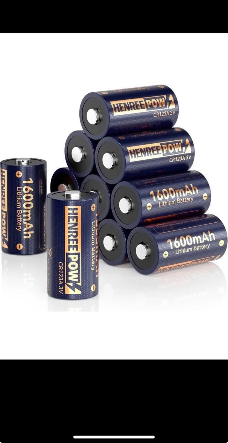 New HENREEPOW 3V CR123A Lithium Battery - 12 Pack thumbnail
