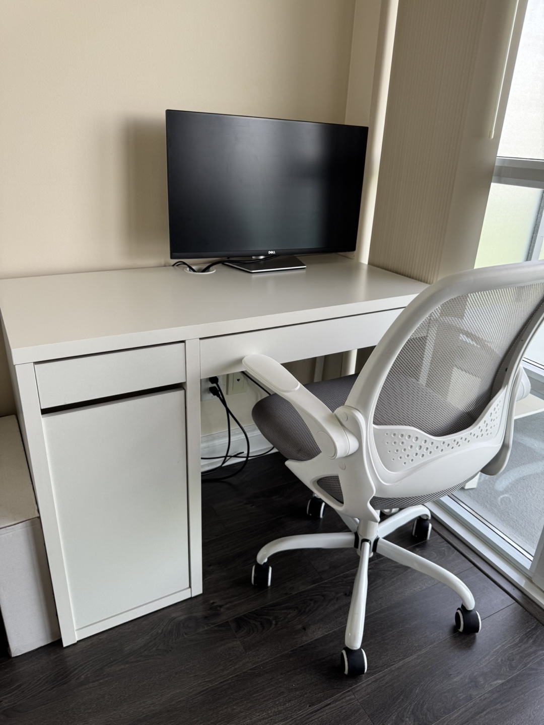 White Desk and Office Chair Set