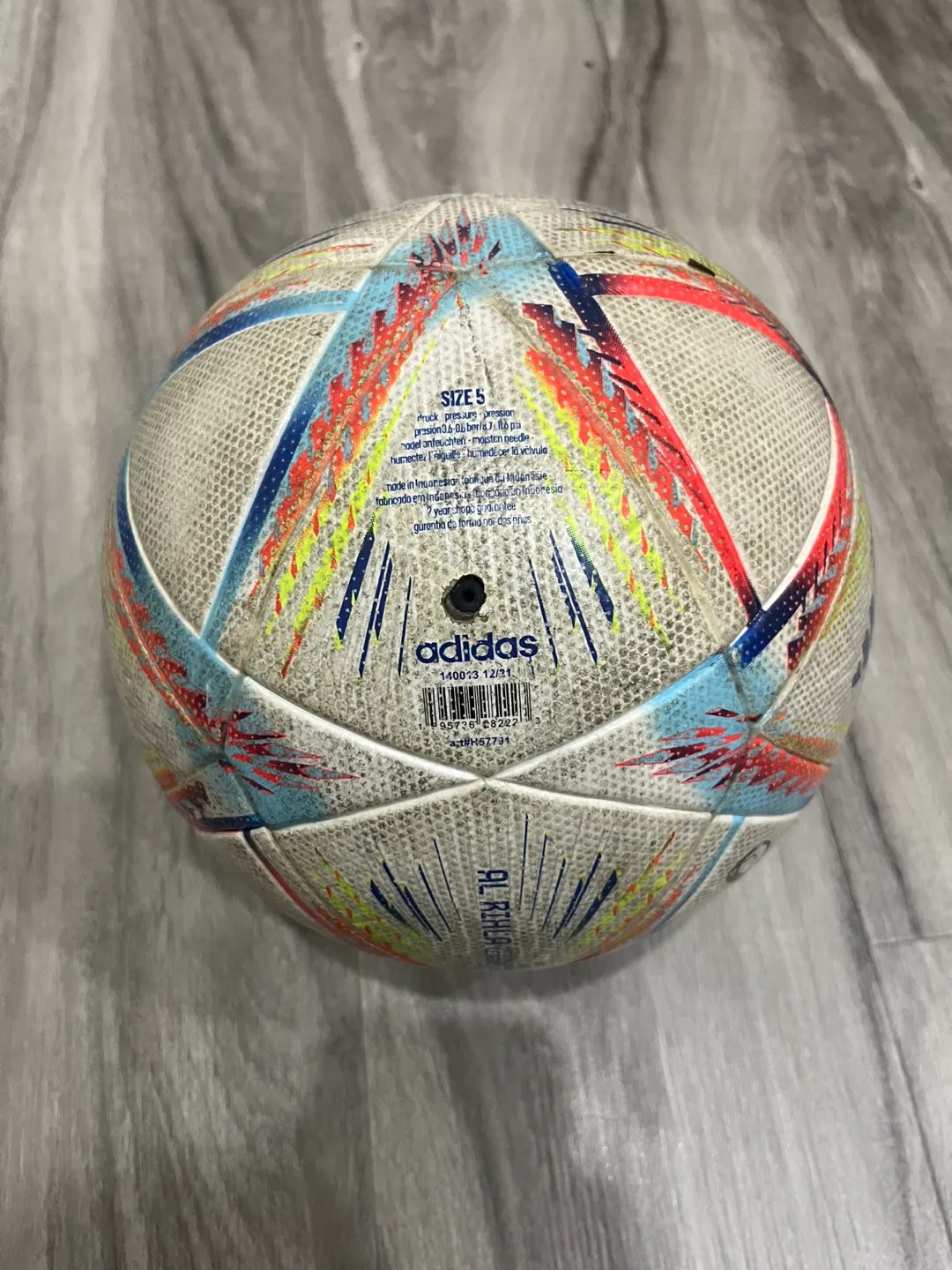adidas World Cup 22 Al Rihla Pro Soccer Ball - Size 5 image indicator(4)