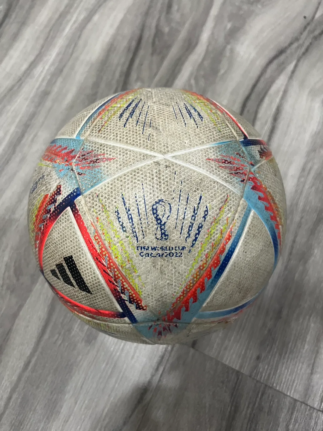 adidas World Cup 22 Al Rihla Pro Soccer Ball - Size 5 image indicator(2)