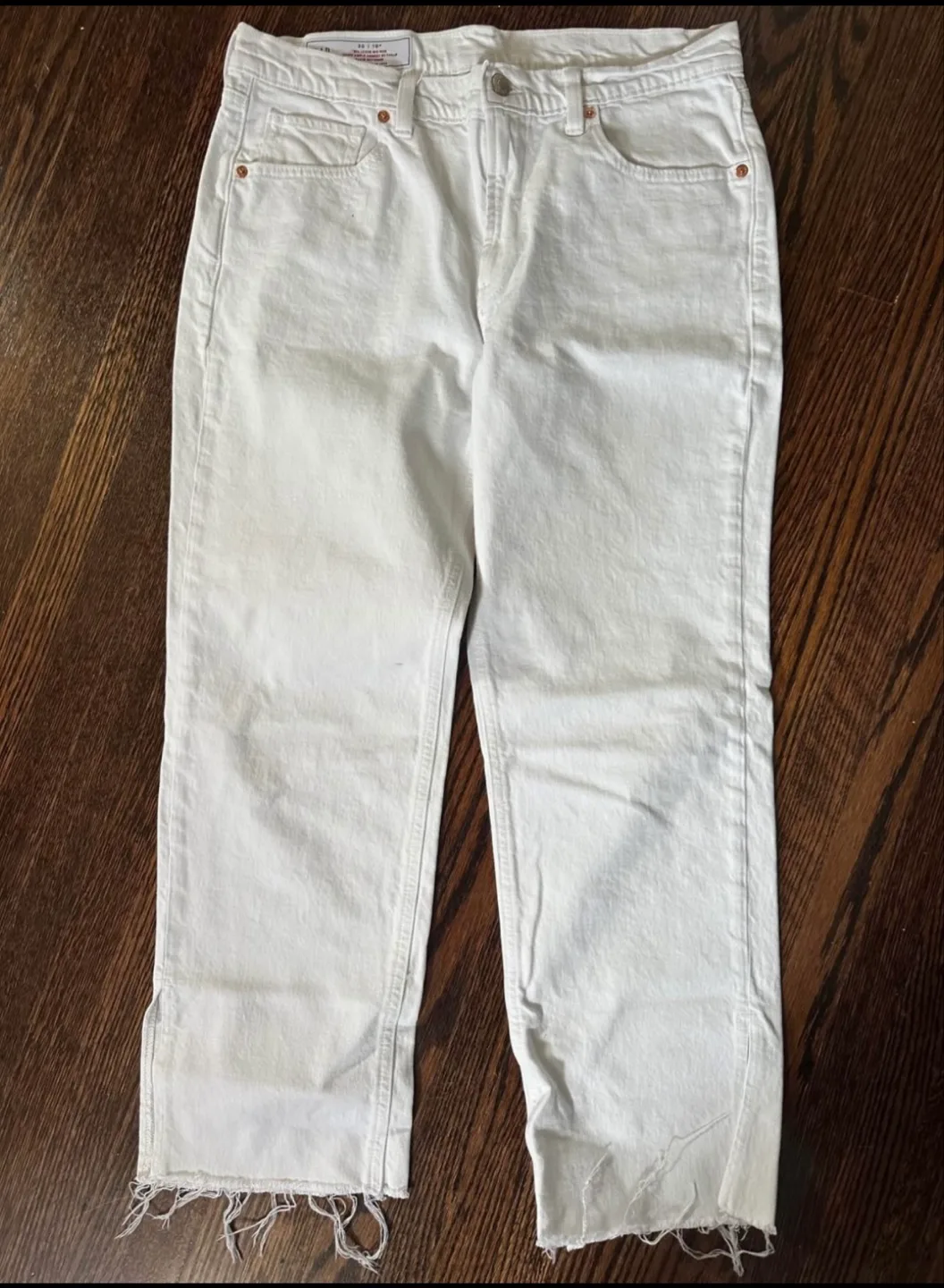 Like New Women’s GAP 90’s Loose Fit Mid Rise Jeans image indicator(2)