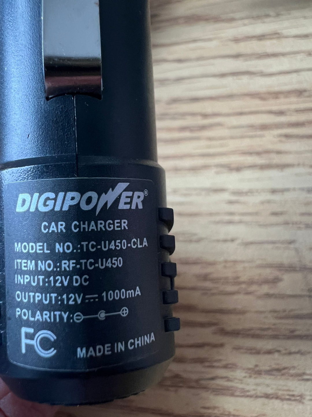 Digipower TC-U450 Battery Charger - photo 2