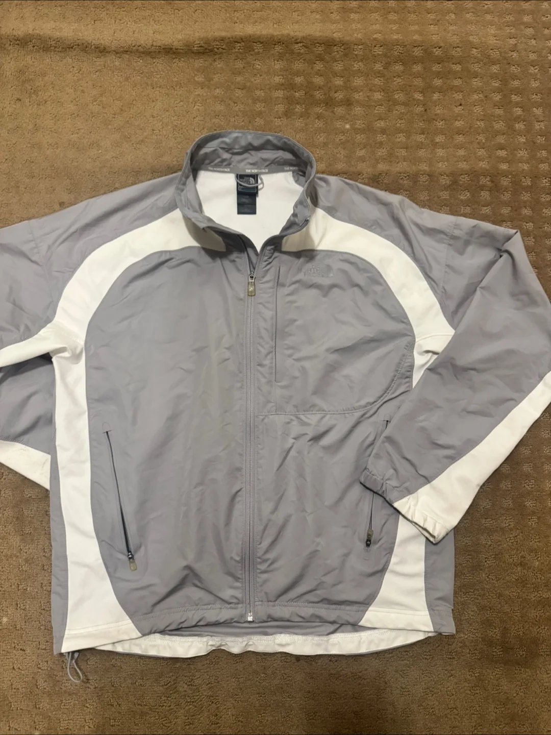 The North Face Grey & White Jacket - Size L thumbnail