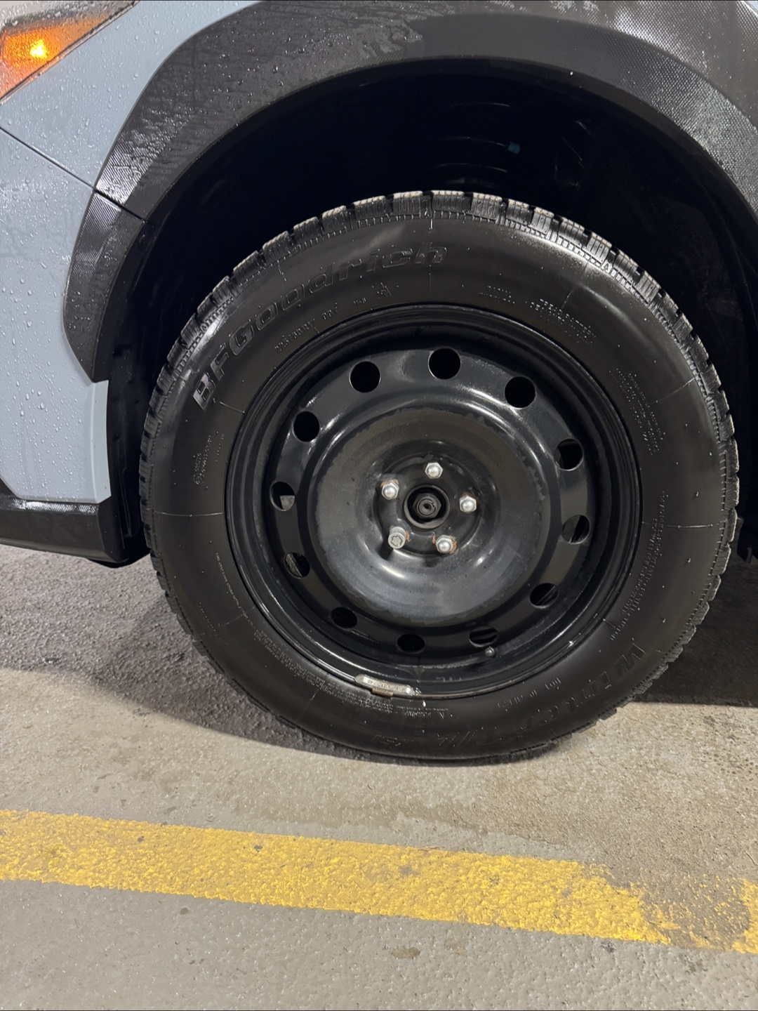 BFGoodrich Winter Tires + Steel Rims – 225/60R17 - photo 3