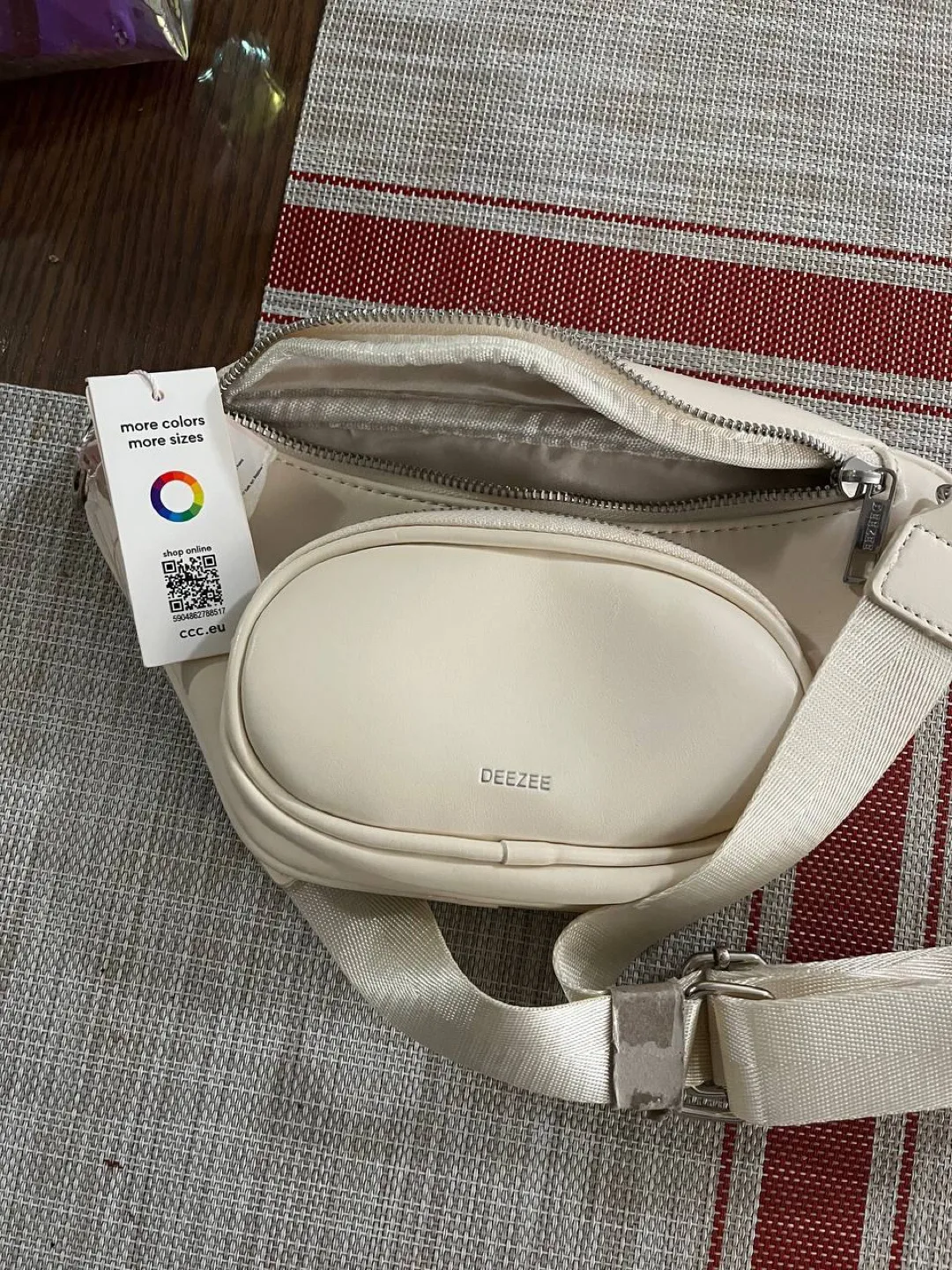 DeeZee Cream Belt Bag - New with Tags! thumbnail