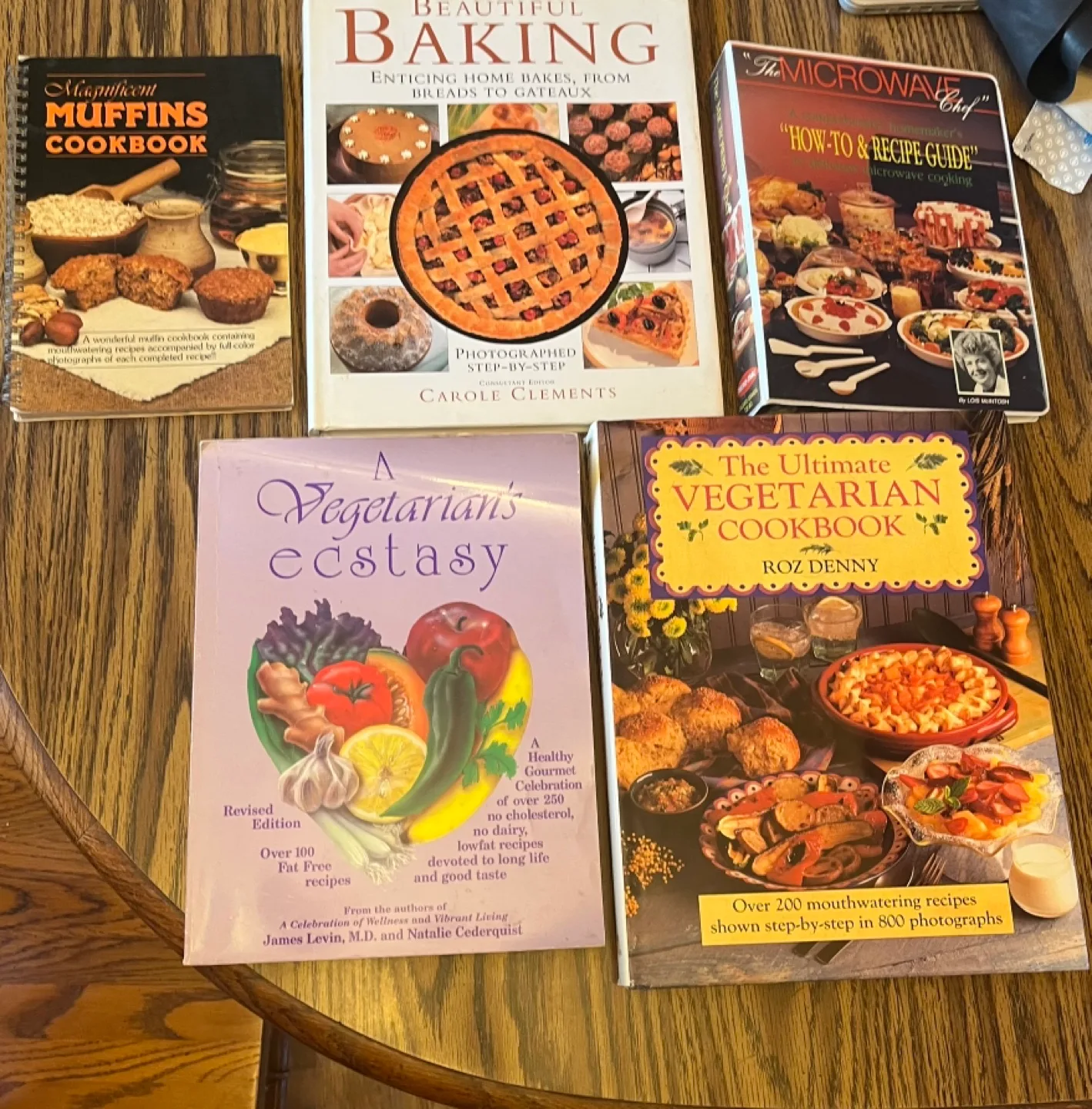 🥕💚📚 Free! 28 Cookbooks + Bonus Kitchen Tools (Brand New Mug!) thumbnail