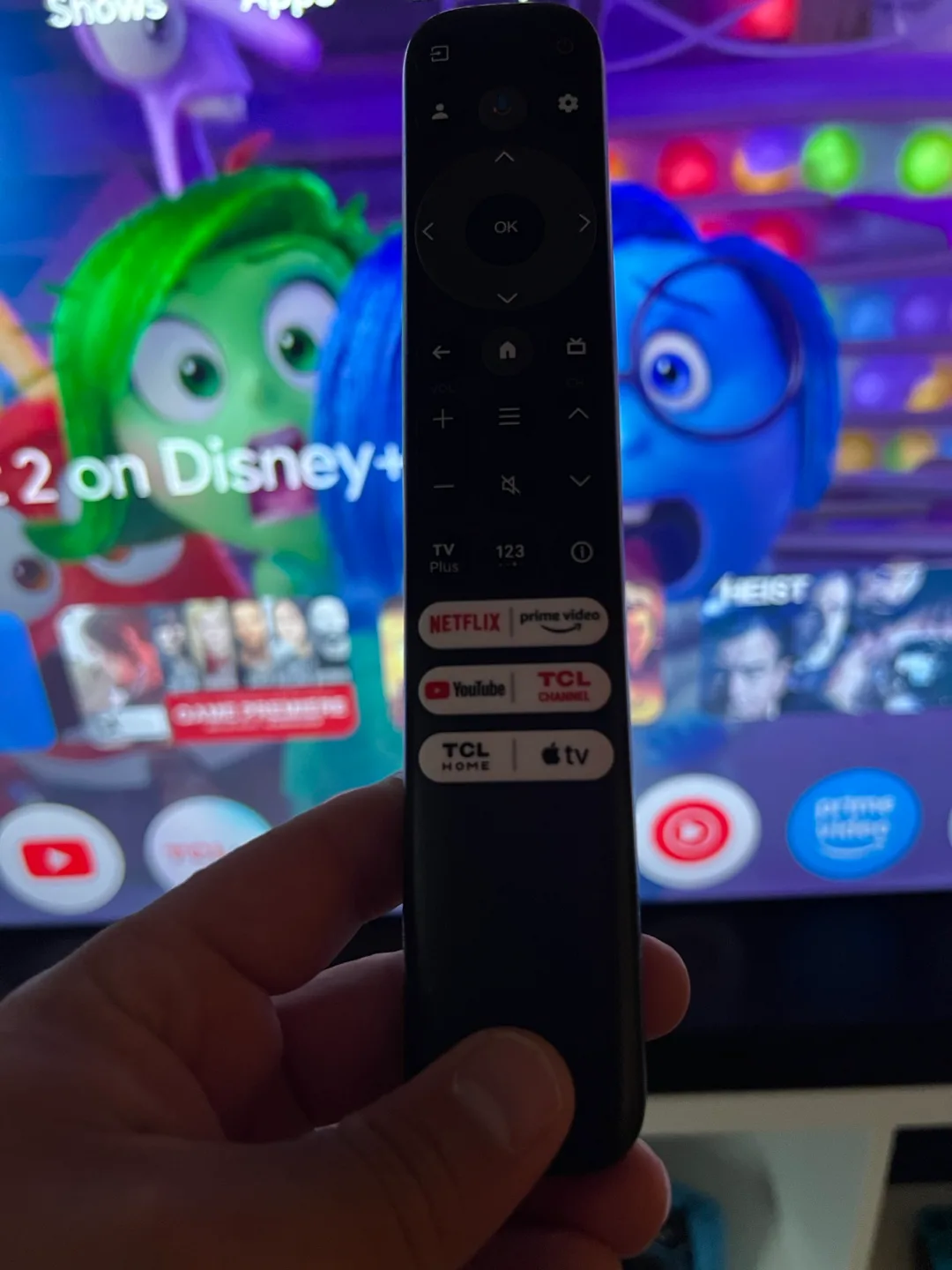 TCL 55" QLED 4K Smart Google TV image indicator(6)