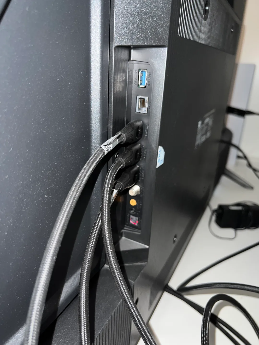 TCL 55" QLED 4K Smart Google TV image indicator(9)