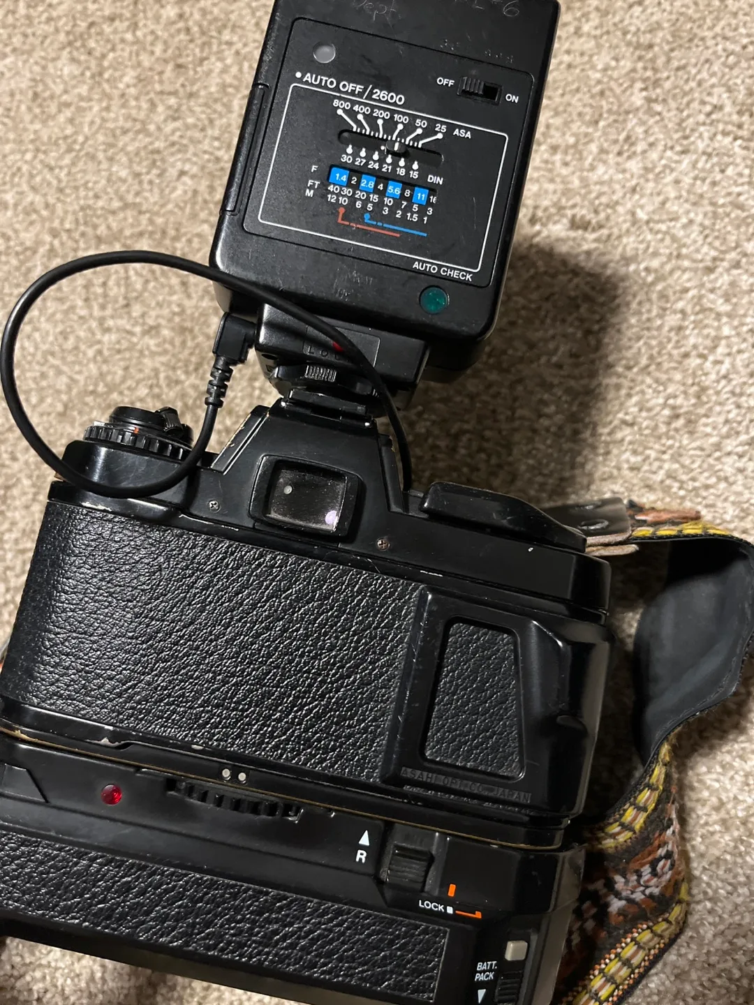 Pentax Program Plus film camera with Vivitar Auto 2600 Flash image indicator(8)