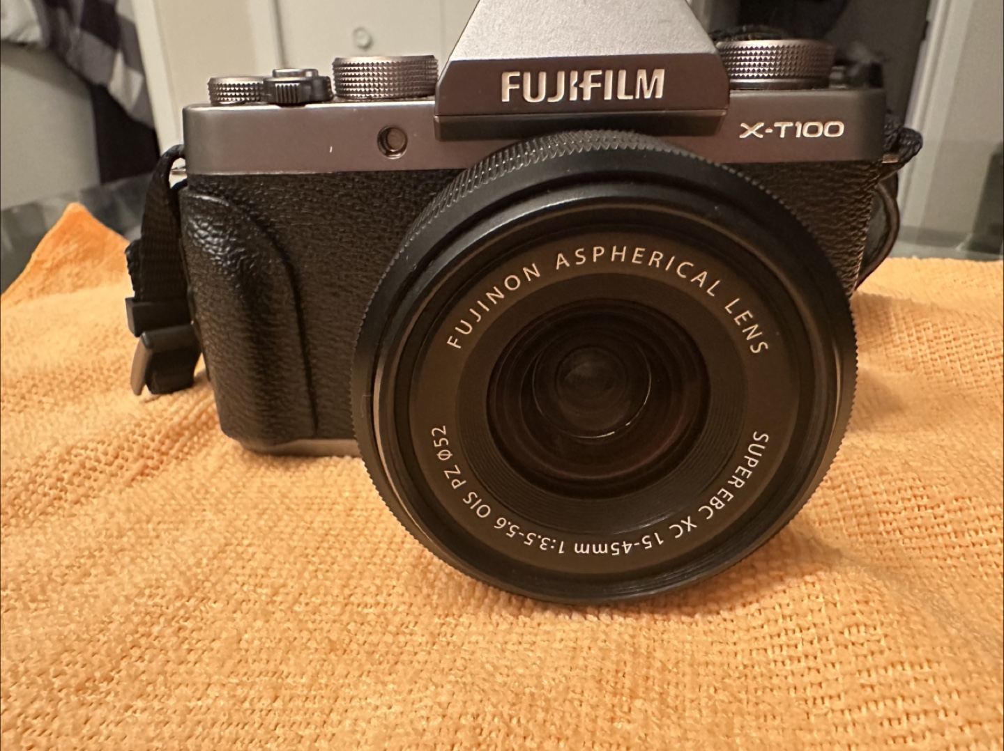 Fujifilm X-T100 Digital Camera - photo 2