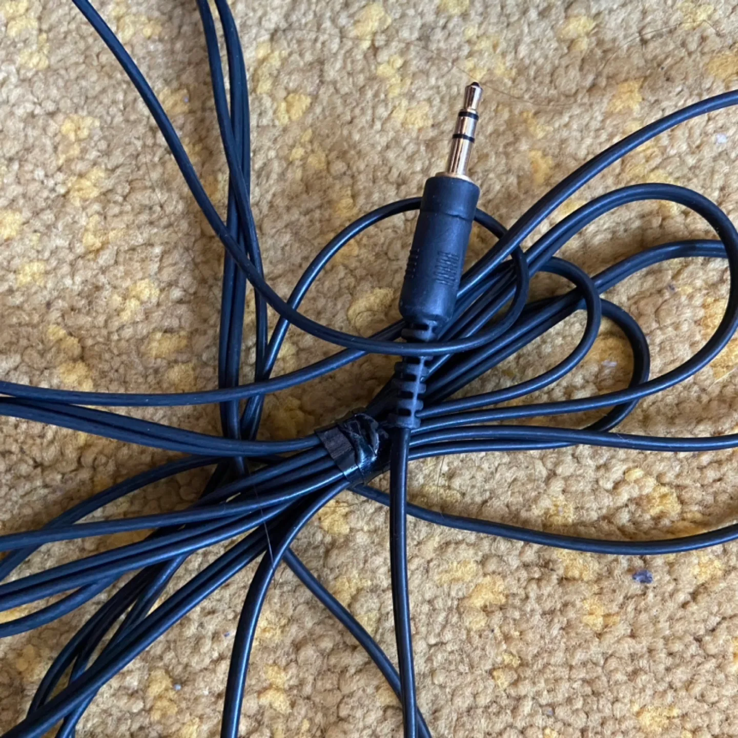 Sennheiser HD 201 Headphones image indicator(7)