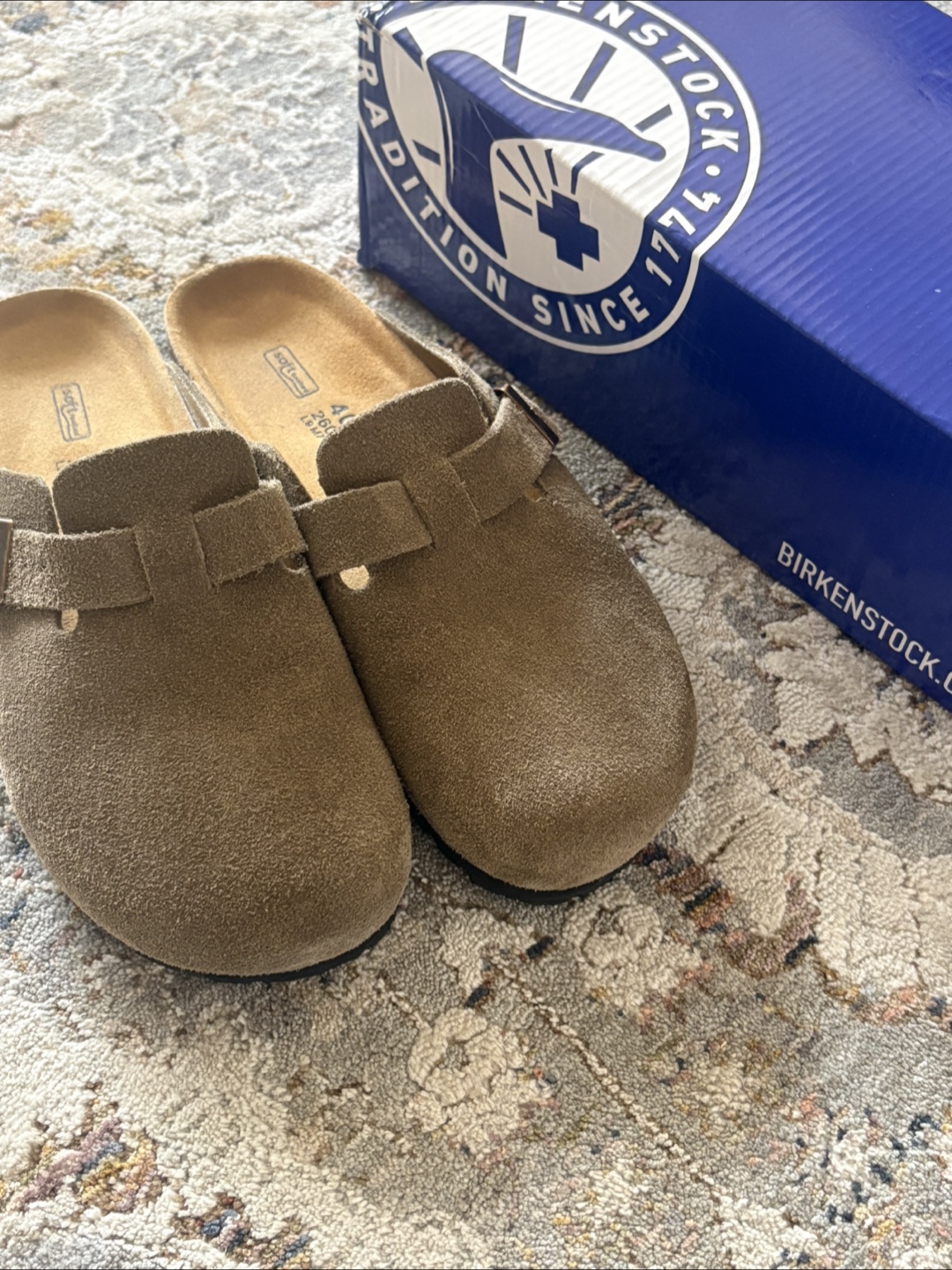 Birkenstock Boston Soft Footbed  Suede Taupe, Size 9W