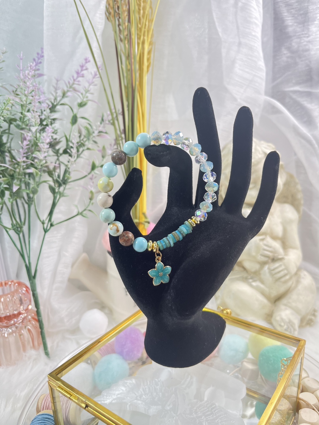 Blue Flower on Retro Tint Magnesite and Heishi Bead Bracelet - photo 3